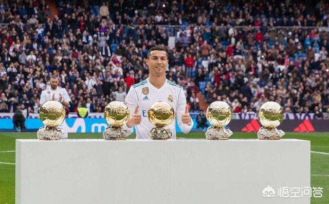 罗纳尔多与c罗谁的历史地位更高